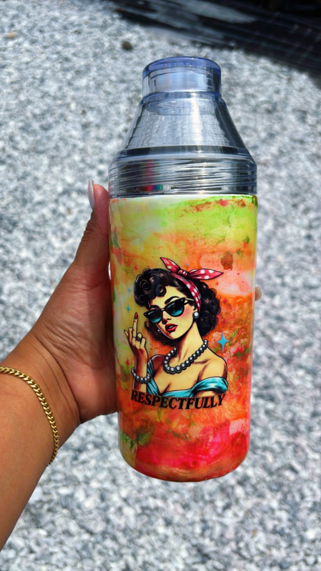 “Respectfully” – Botella coctelera para mezclar bebidas